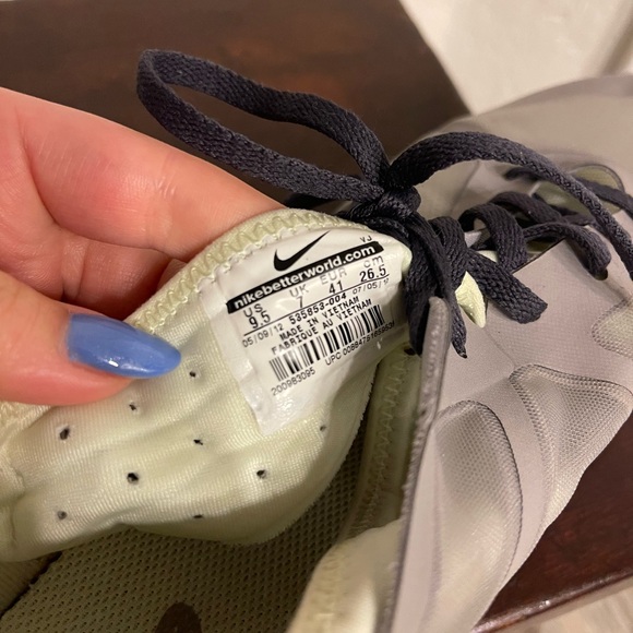 SALE ✨ Any 2 Items, 20% Off ✨ Nike Running Shoes - Picture 6 of 6